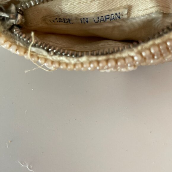 Vintage Pearl Beaded Coin Clutch Zippered Purse Made In Japan - Picture 4 of 7